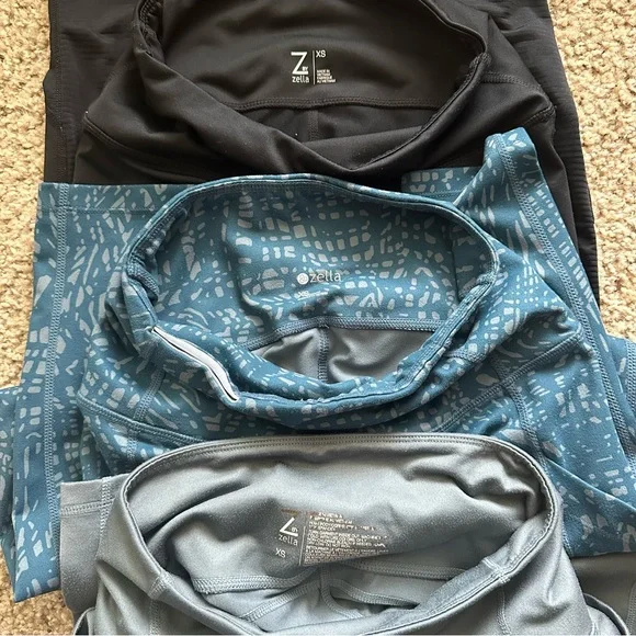 Nordstrom Zella Leggings Trio - Black, Blue Camo, and Teal bundle of 3 pair - Picture 4 of 9
